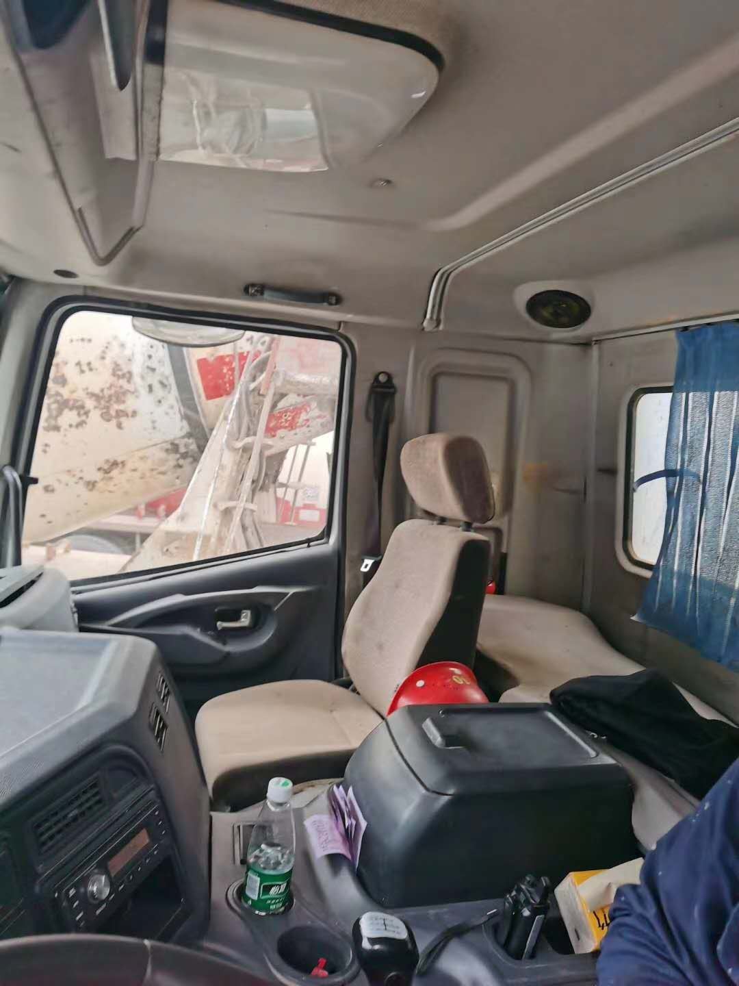 https://images.tongzsf.com/tong/truck_machine/20210128/16012148e3518a.jpg