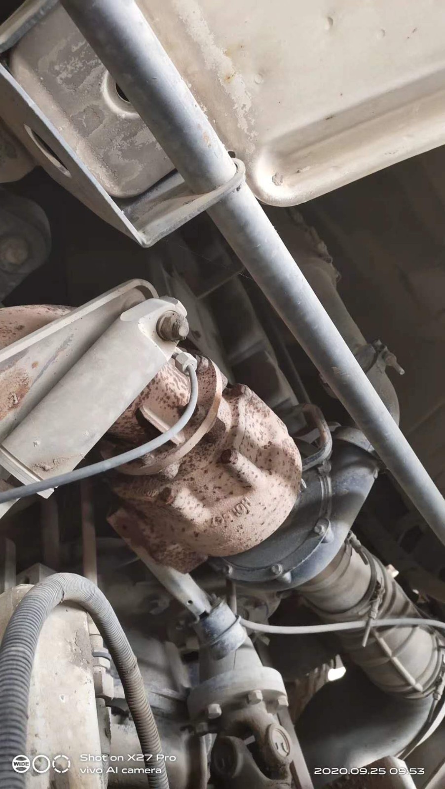 https://images.tongzsf.com/tong/truck_machine/20210128/1601215abb83fa.jpg