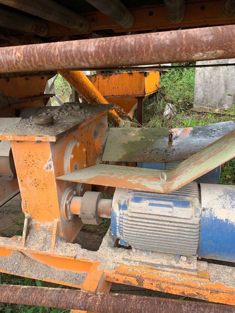 https://images.tongzsf.com/tong/truck_machine/20210128/1601216e8270ad.jpg