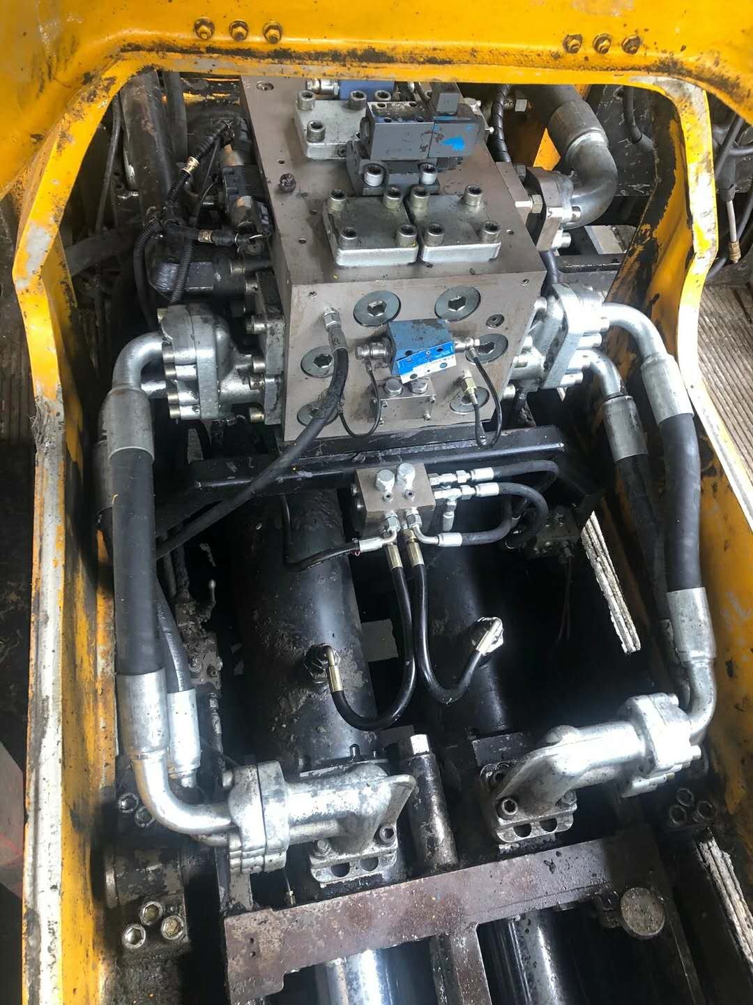 https://images.tongzsf.com/tong/truck_machine/20210128/1601218037dd86.jpg