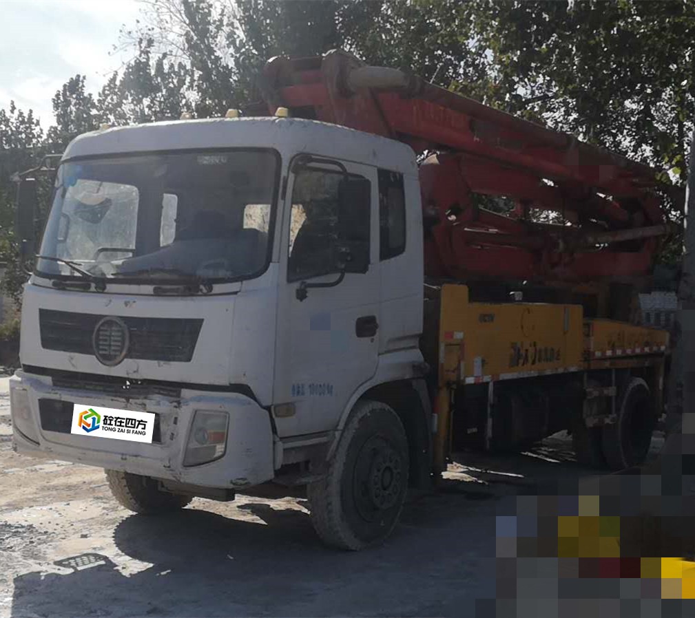 https://images.tongzsf.com/tong/truck_machine/20210128/1601218057109e.jpg
