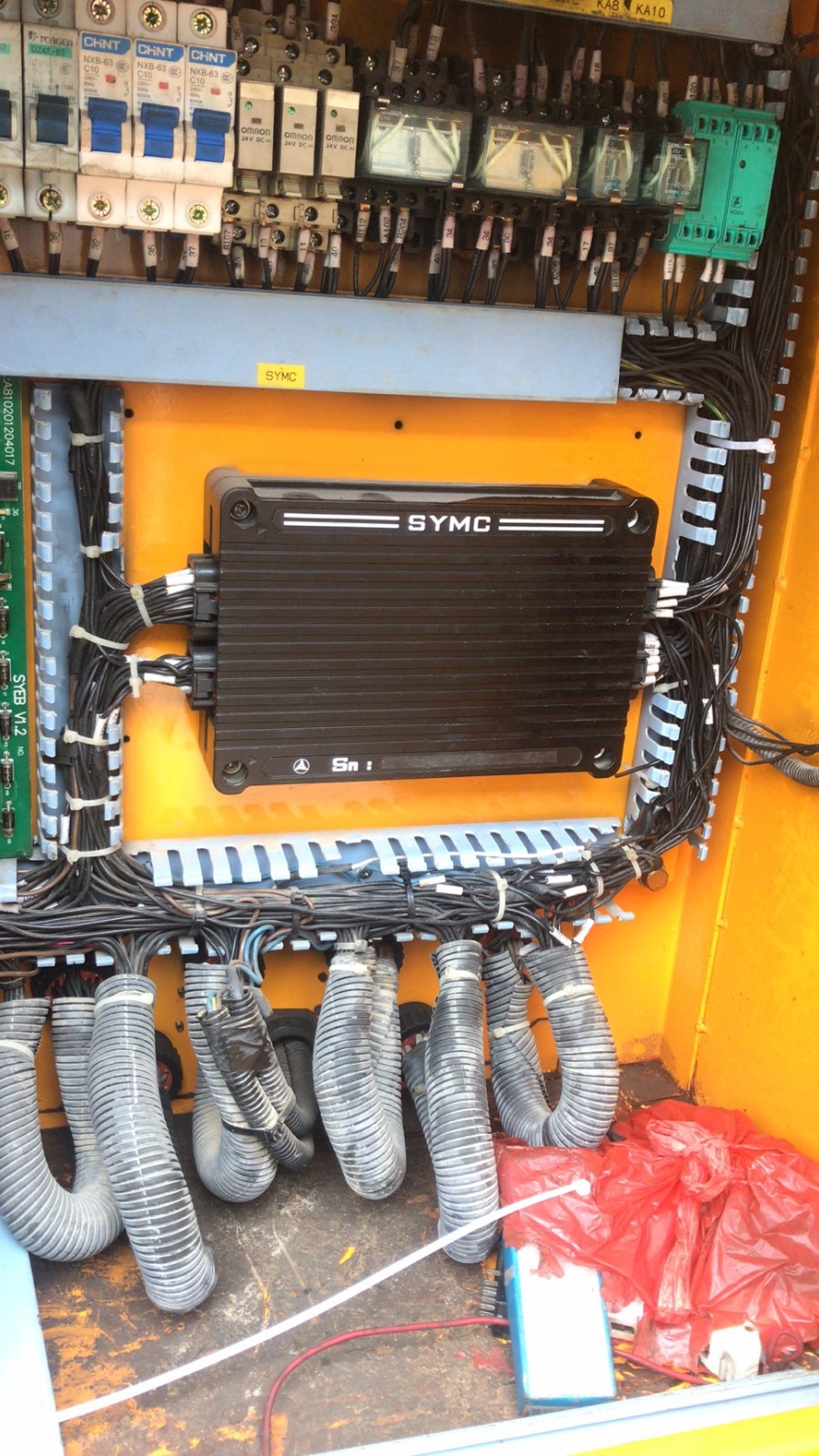 https://images.tongzsf.com/tong/truck_machine/20210128/160121935d6f69.jpg