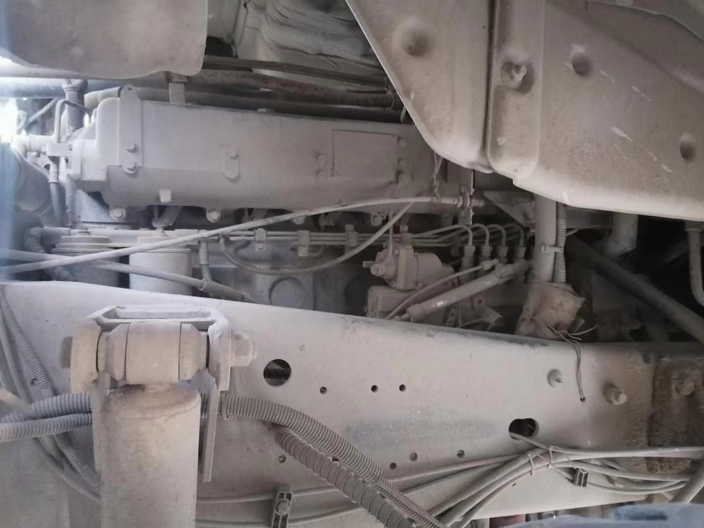 https://images.tongzsf.com/tong/truck_machine/20210128/160121a5e6cd7c.jpg