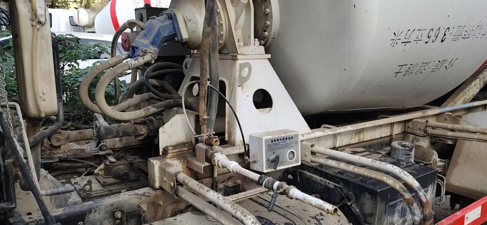 https://images.tongzsf.com/tong/truck_machine/20210128/160121b8ba2de4.jpg