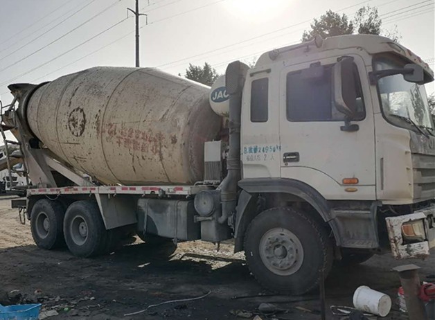https://images.tongzsf.com/tong/truck_machine/20210128/160121b8c1d4e1.jpg