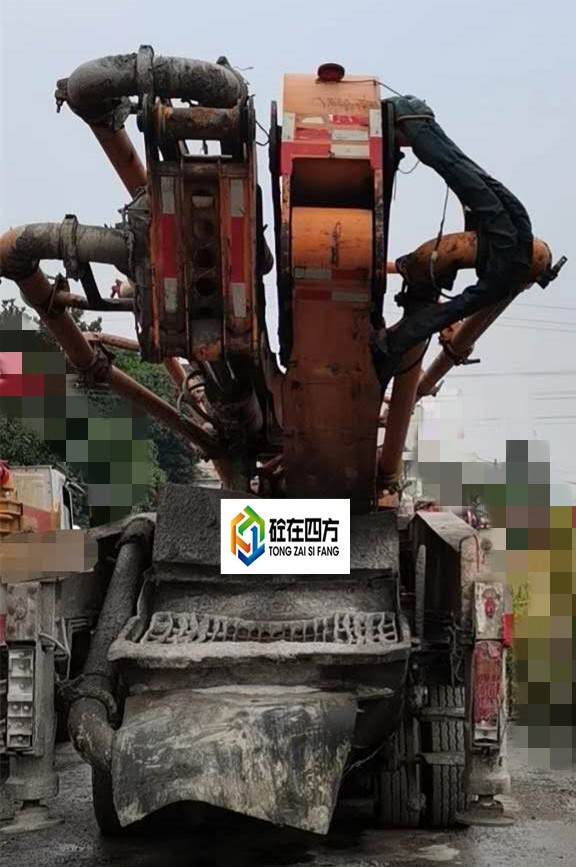 https://images.tongzsf.com/tong/truck_machine/20210128/160121b8d7fe38.jpg