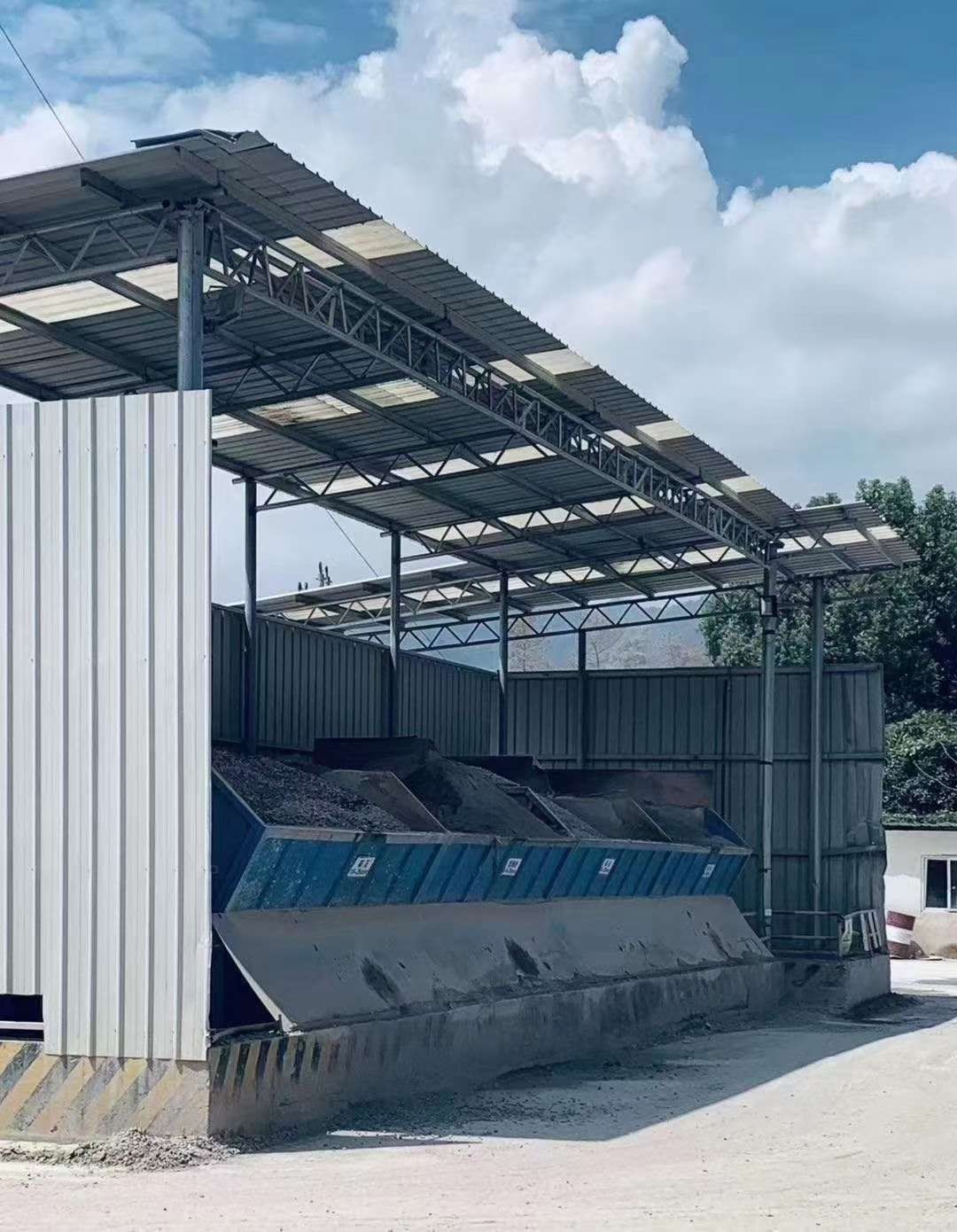 https://images.tongzsf.com/tong/truck_machine/20210128/160121b8e21dae.jpg