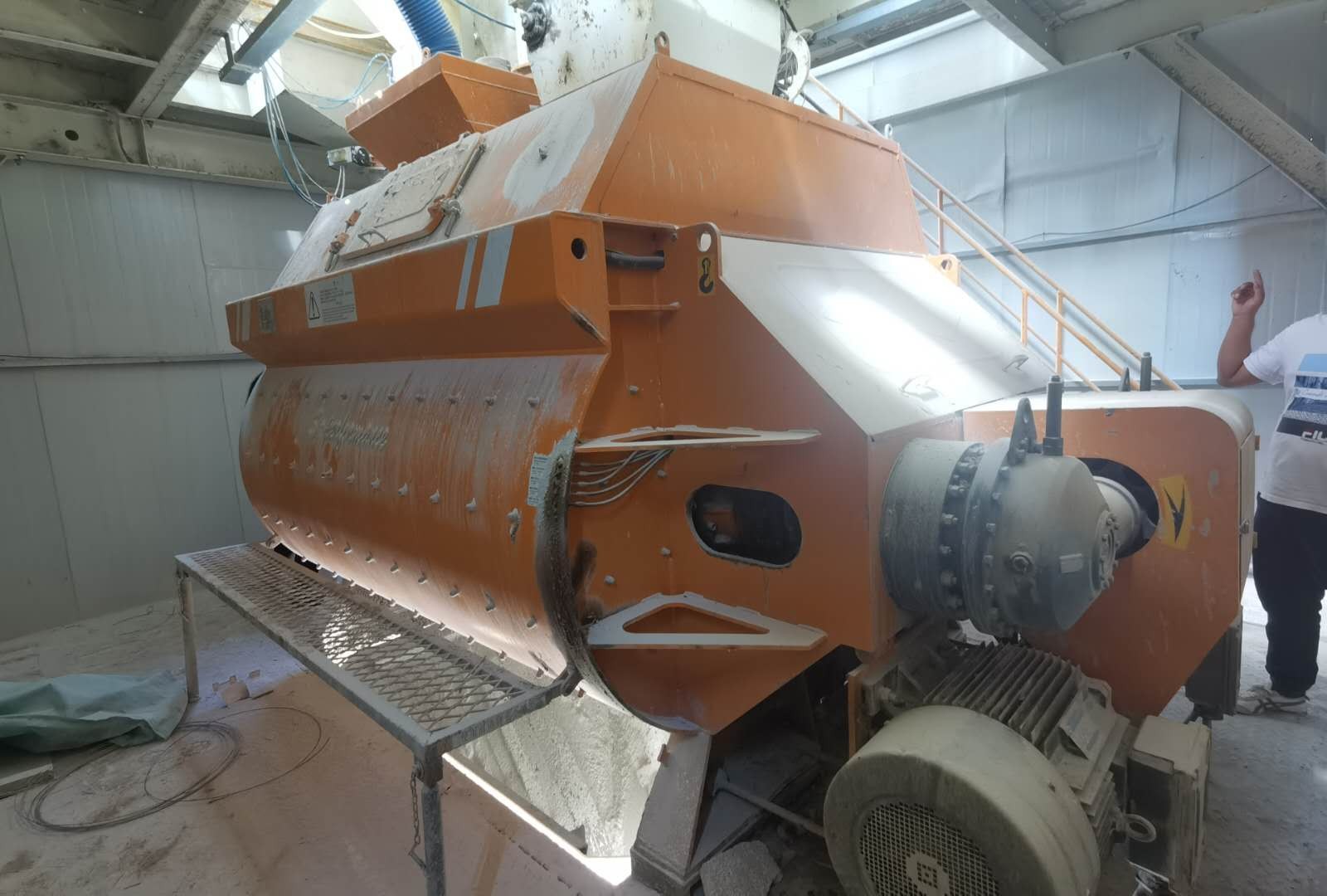 https://images.tongzsf.com/tong/truck_machine/20210128/160121b902db84.jpg