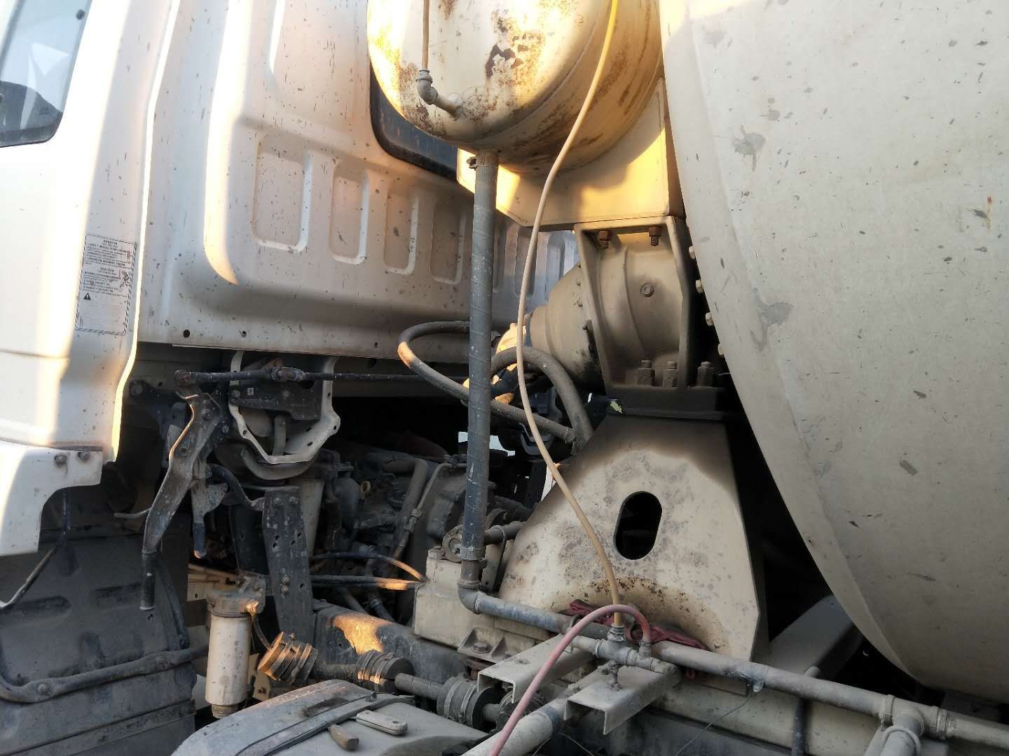 https://images.tongzsf.com/tong/truck_machine/20210128/160121caf73452.jpg