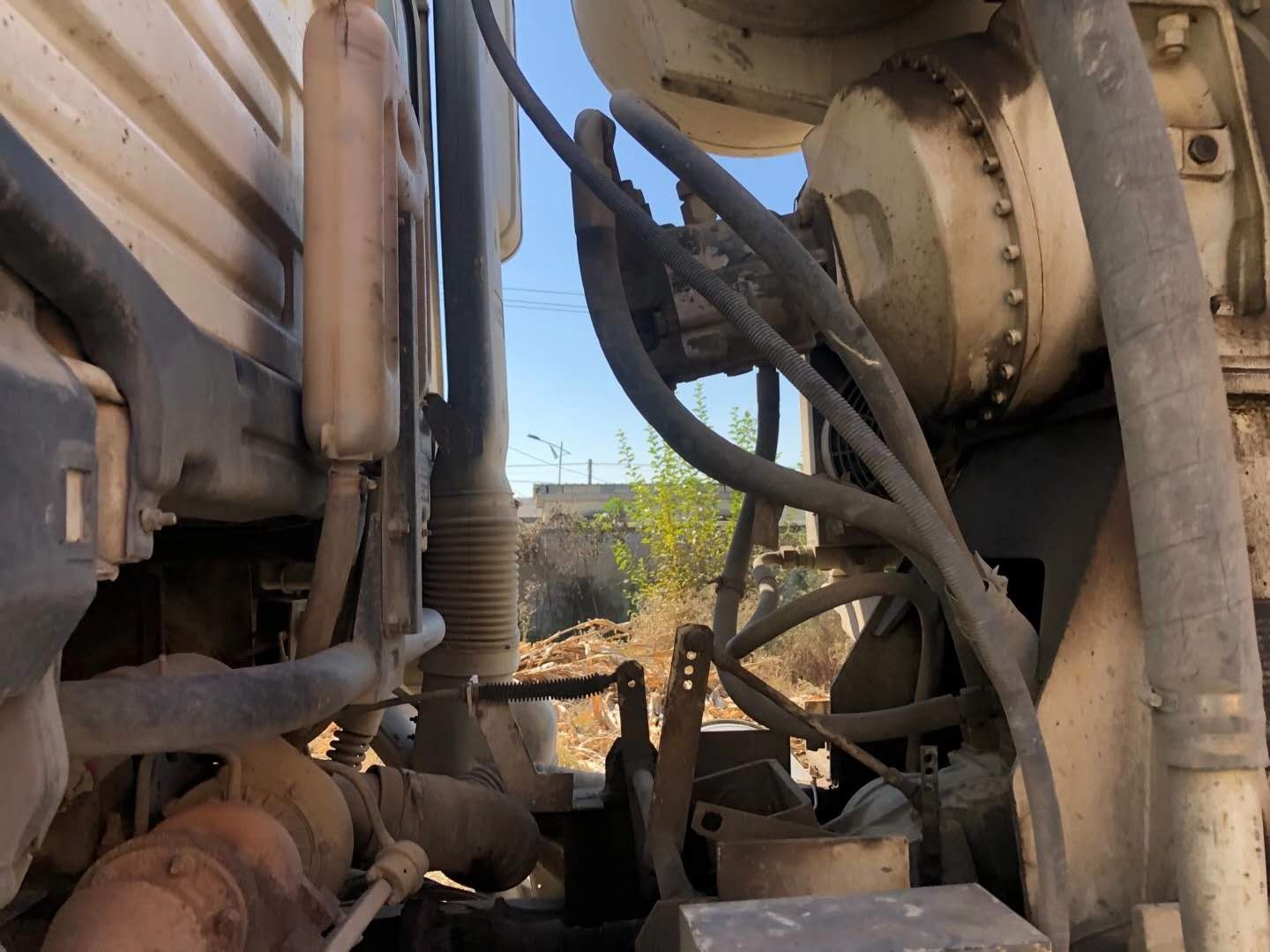 https://images.tongzsf.com/tong/truck_machine/20210128/160121cb1dabe3.jpg
