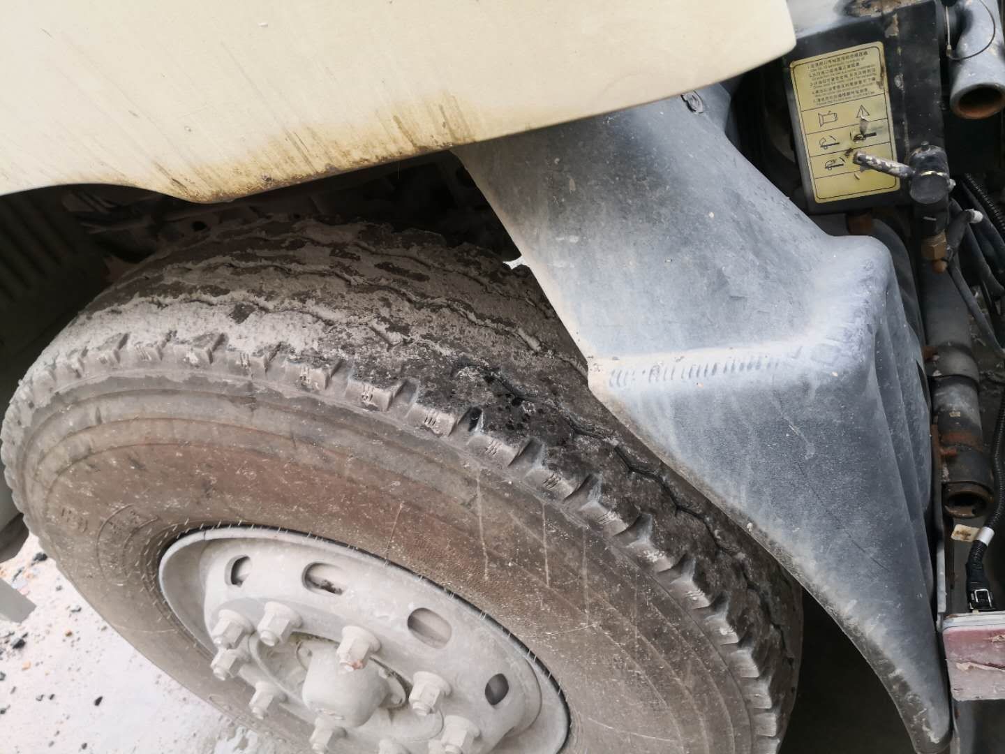 https://images.tongzsf.com/tong/truck_machine/20210128/160121cbe9c3ca.jpg