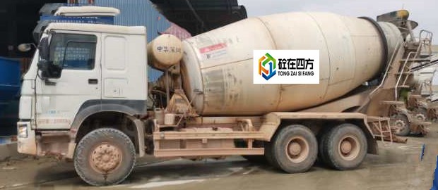 https://images.tongzsf.com/tong/truck_machine/20210128/160121cc52aec9.jpg