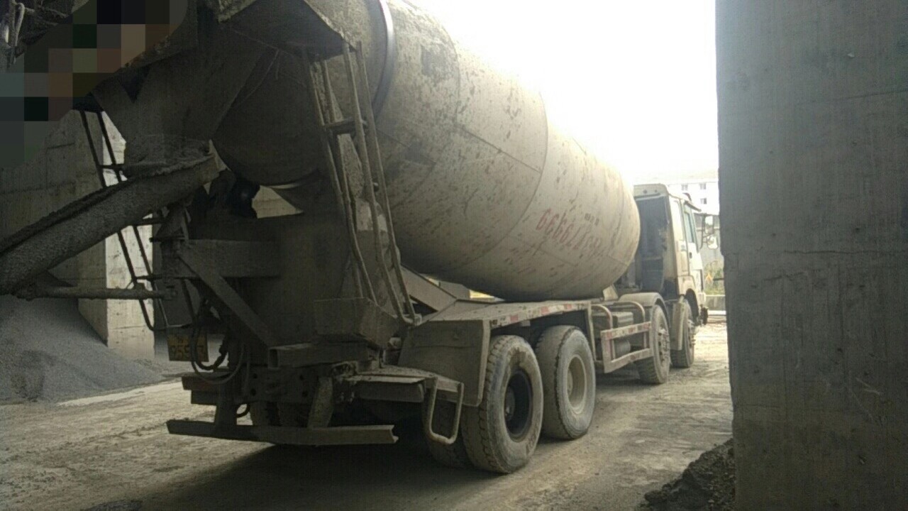 https://images.tongzsf.com/tong/truck_machine/20210128/160121ddb5e546.jpg