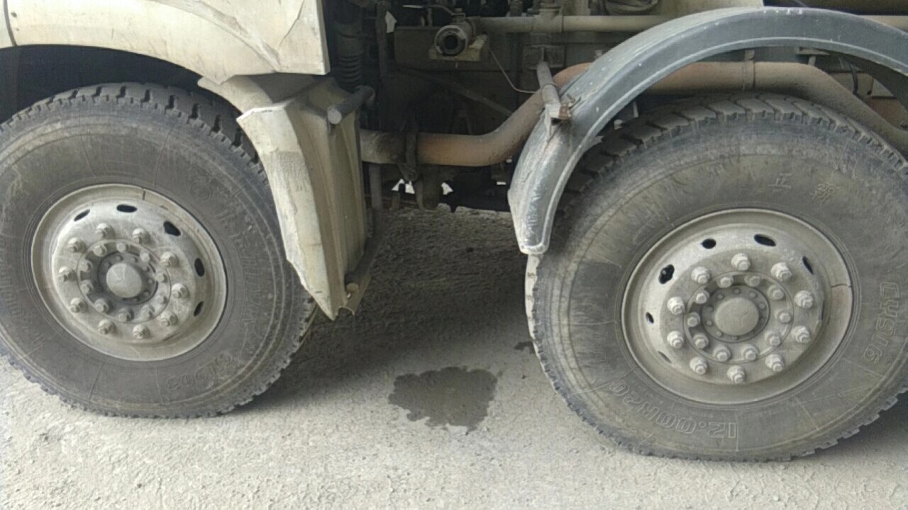 https://images.tongzsf.com/tong/truck_machine/20210128/160121ddb929ad.jpg