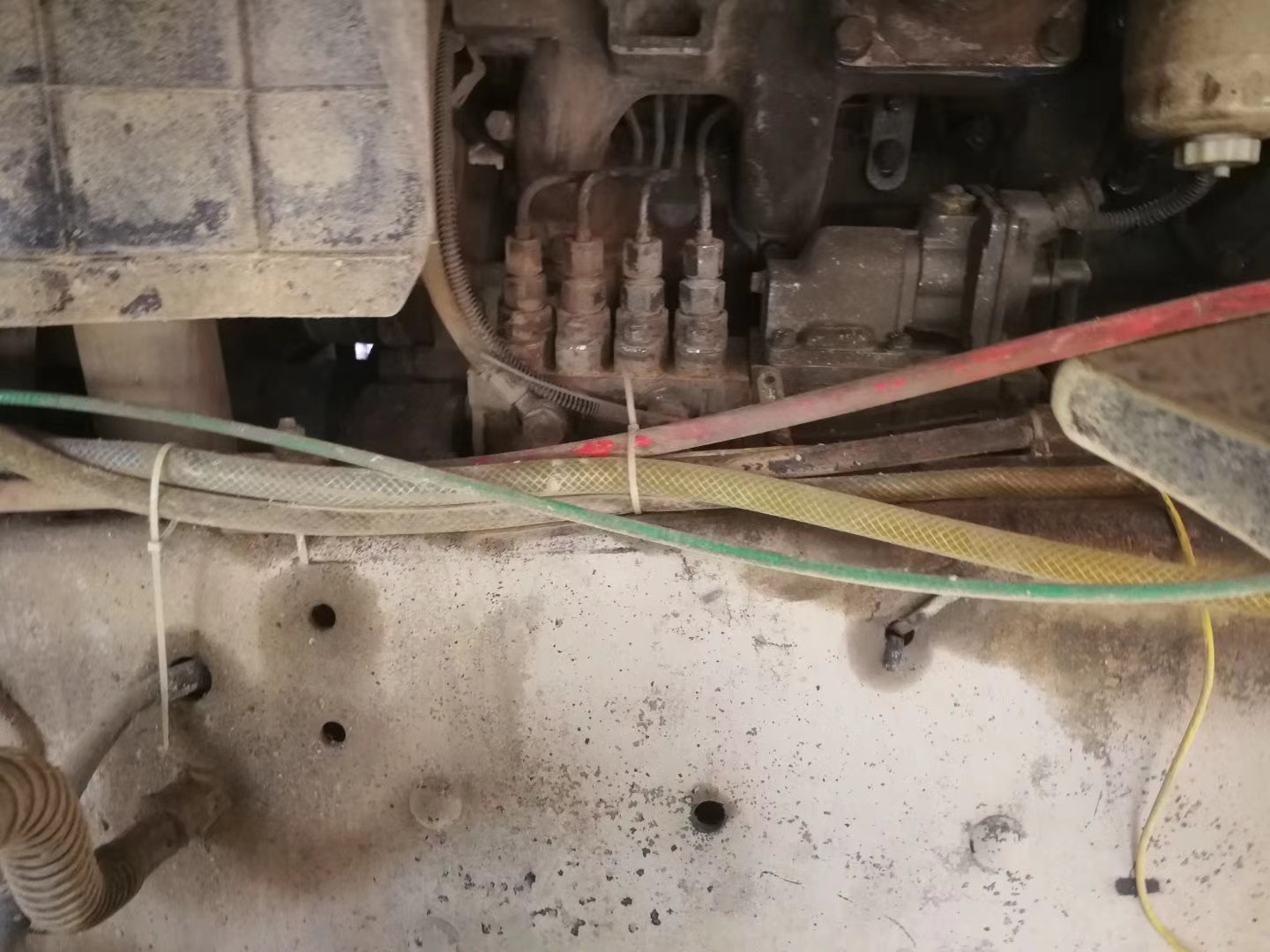 https://images.tongzsf.com/tong/truck_machine/20210128/160121dde86e53.jpg