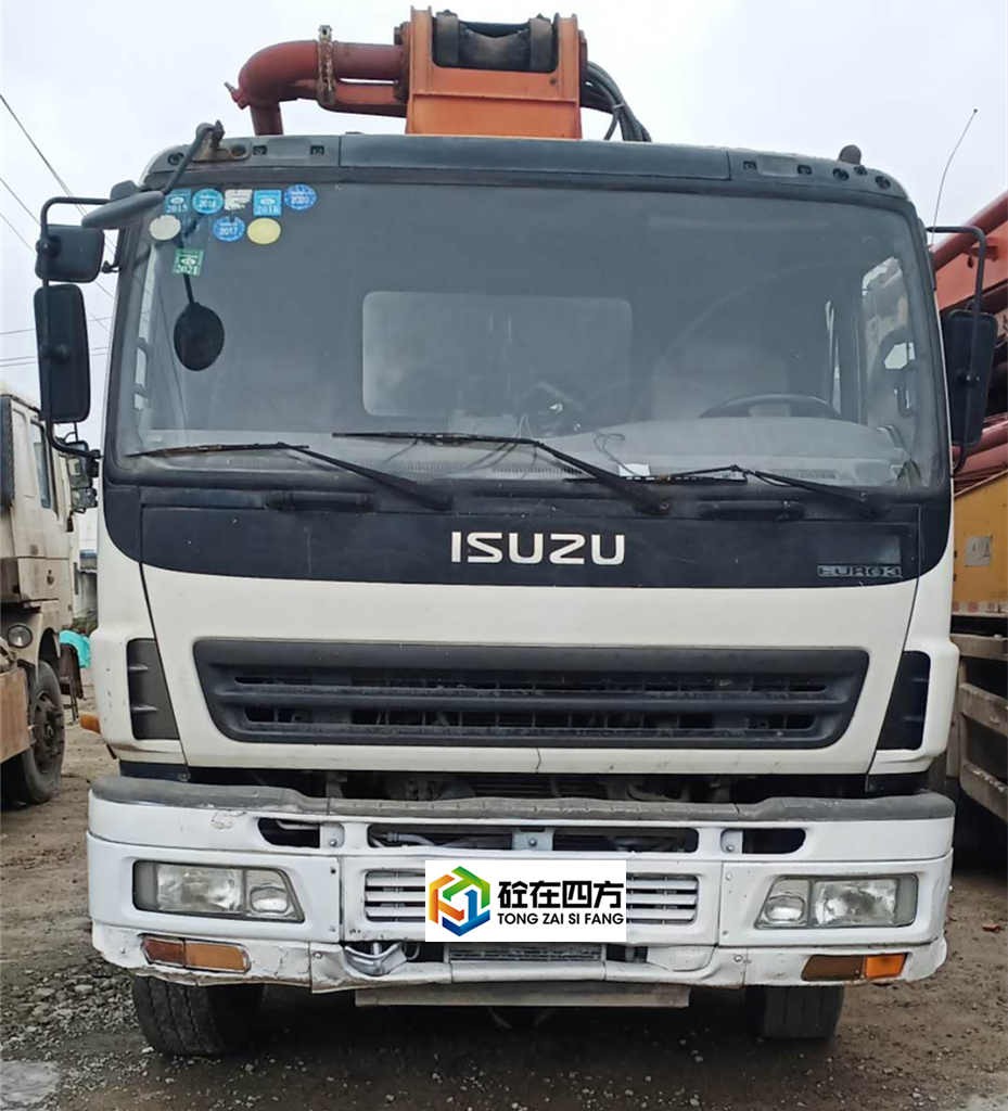 https://images.tongzsf.com/tong/truck_machine/20210128/160121de200de8.jpg