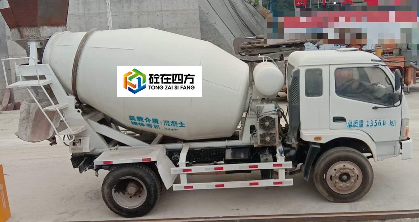 https://images.tongzsf.com/tong/truck_machine/20210128/160121df587640.jpg