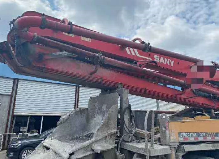 https://images.tongzsf.com/tong/truck_machine/20210128/160121f1a4d269.jpg