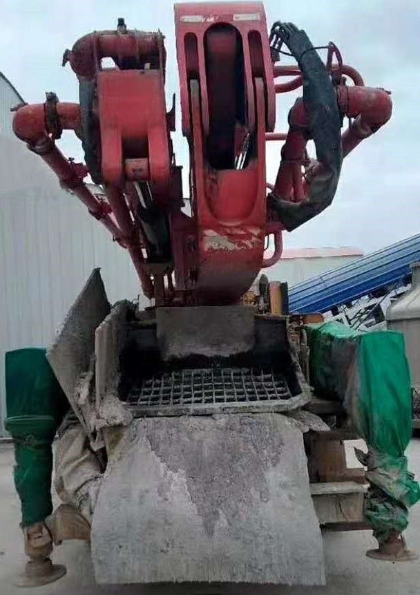 https://images.tongzsf.com/tong/truck_machine/20210128/160121f1ea4a44.jpg