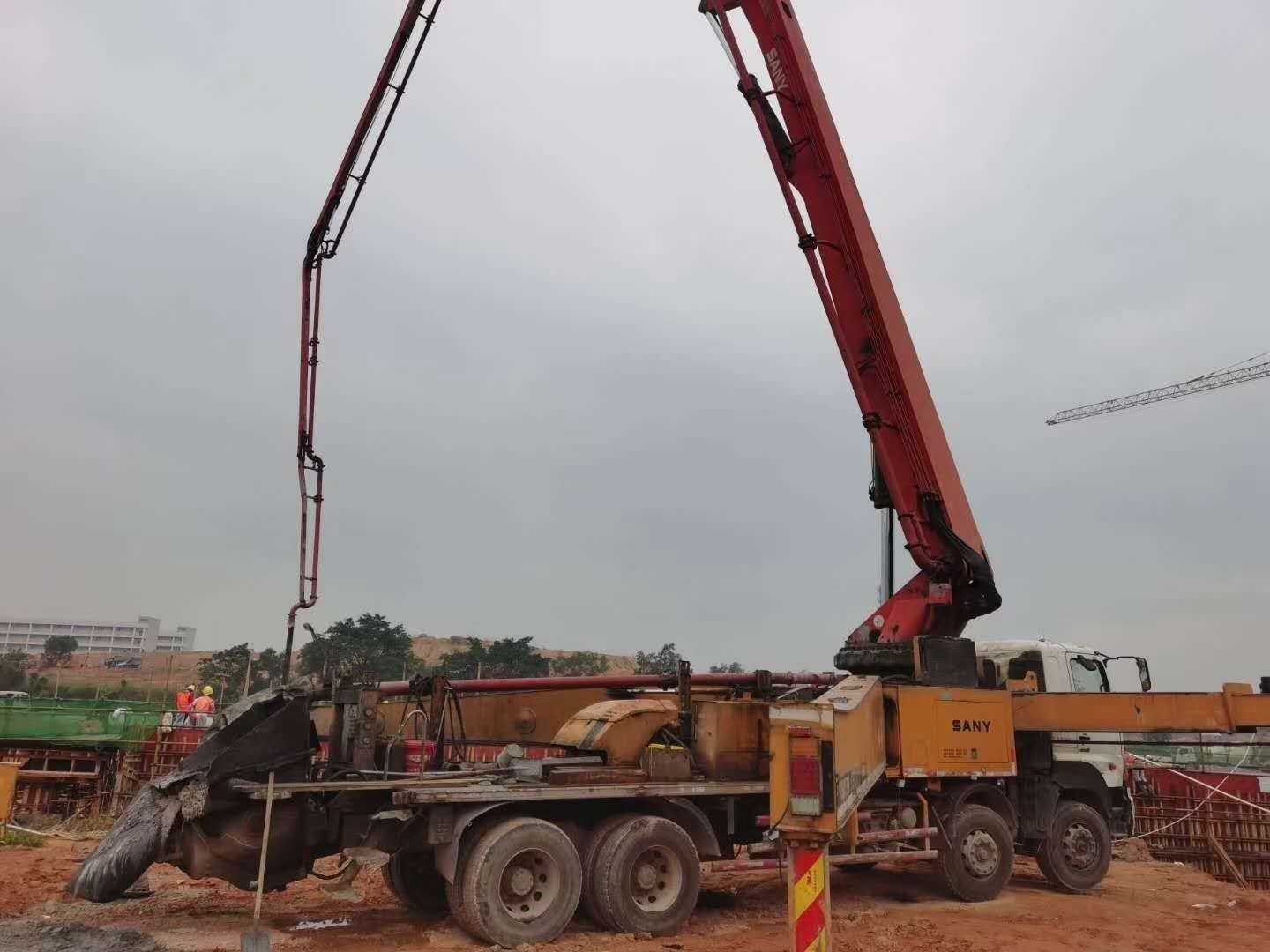 https://images.tongzsf.com/tong/truck_machine/20210128/160121f2010887.jpg