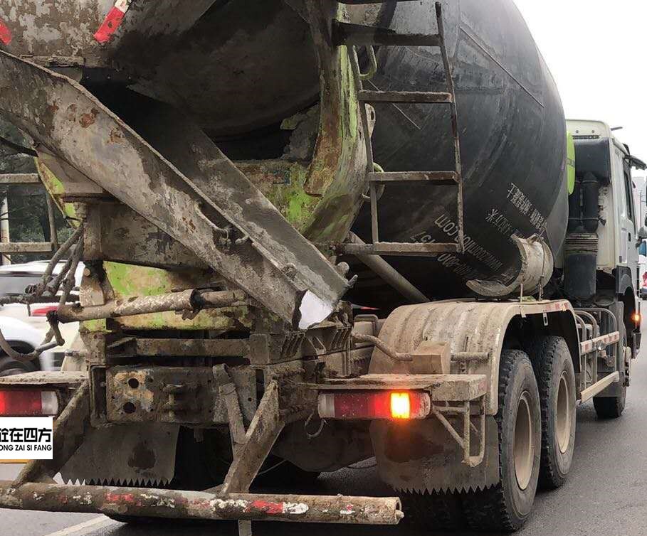 https://images.tongzsf.com/tong/truck_machine/20210128/16012203b8670f.jpg