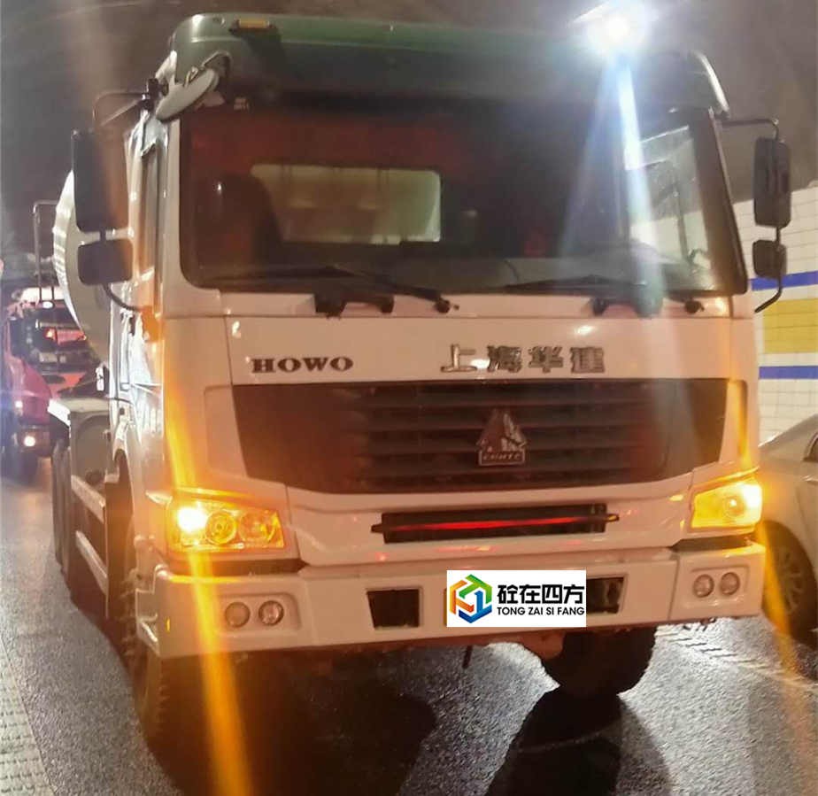 https://images.tongzsf.com/tong/truck_machine/20210128/16012204108dff.jpg