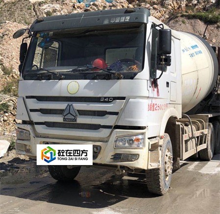 https://images.tongzsf.com/tong/truck_machine/20210128/16012204c7a798.jpg