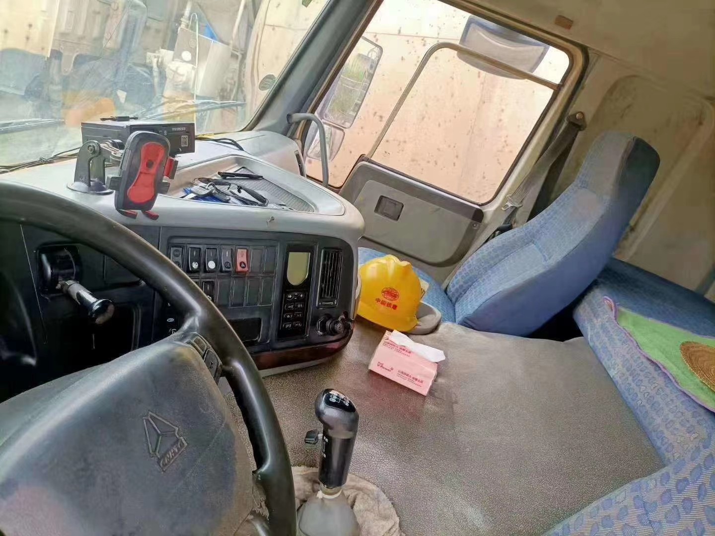 https://images.tongzsf.com/tong/truck_machine/20210128/16012216bb1ac1.jpg