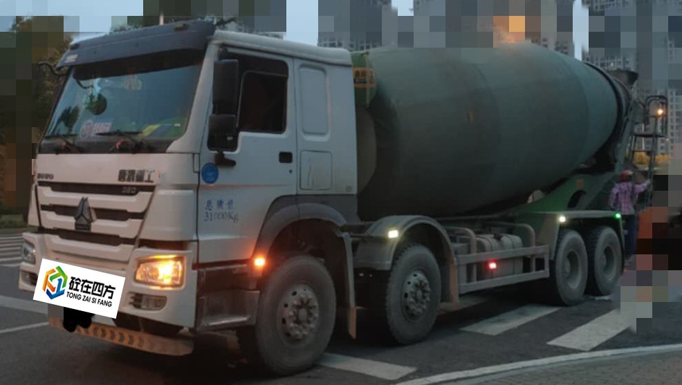 https://images.tongzsf.com/tong/truck_machine/20210128/16012229c5338d.jpg