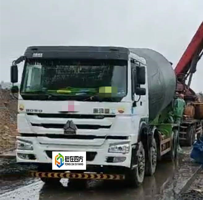 https://images.tongzsf.com/tong/truck_machine/20210128/16012229c8a7c6.jpg