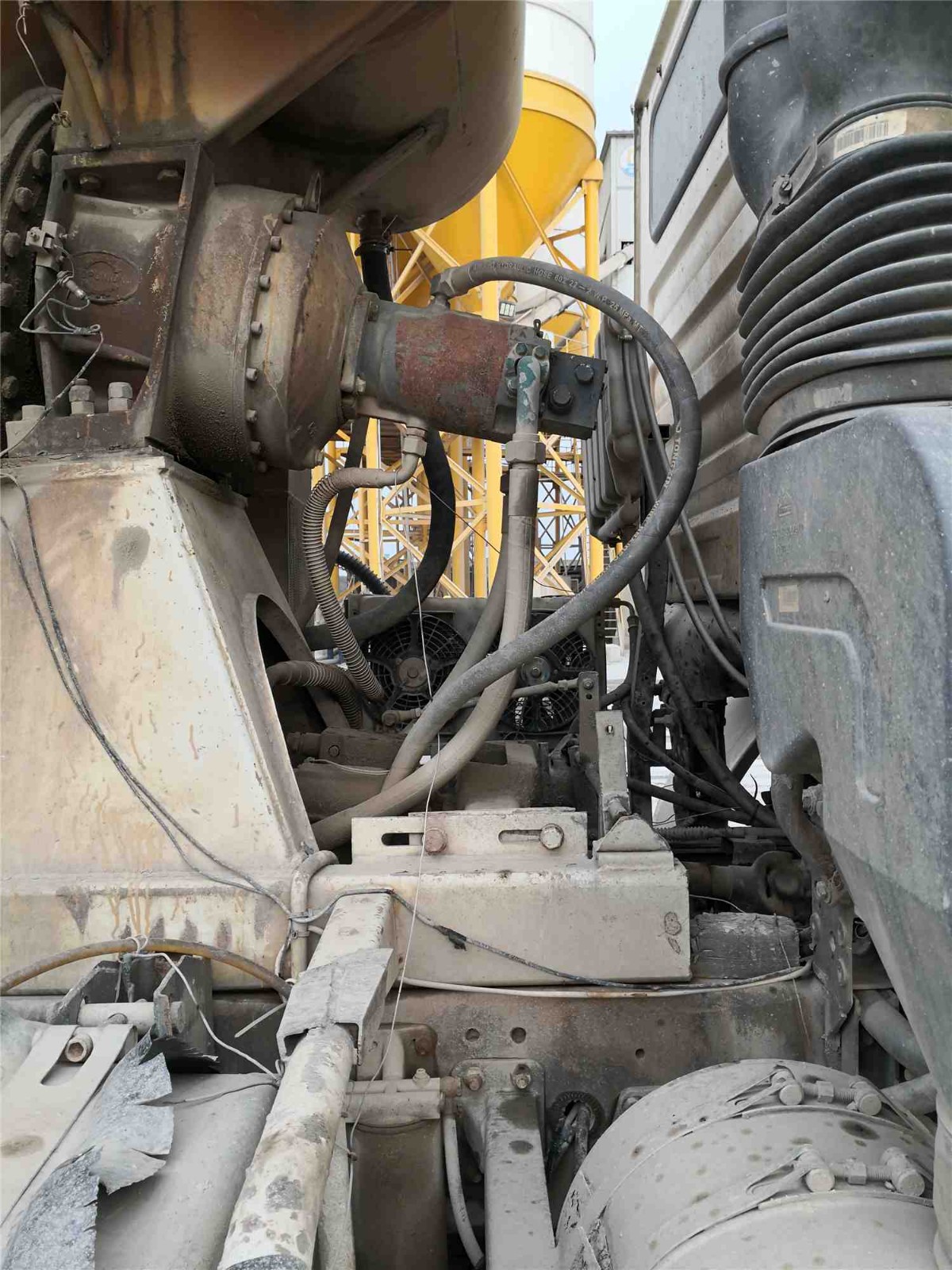https://images.tongzsf.com/tong/truck_machine/20210128/1601222a439020.jpg