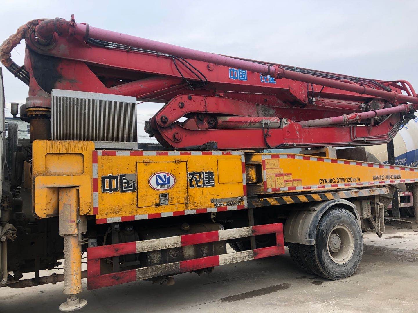 https://images.tongzsf.com/tong/truck_machine/20210128/1601223bcb0d89.jpg
