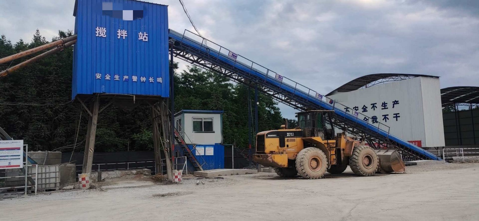https://images.tongzsf.com/tong/truck_machine/20210128/1601223c98f92a.jpg