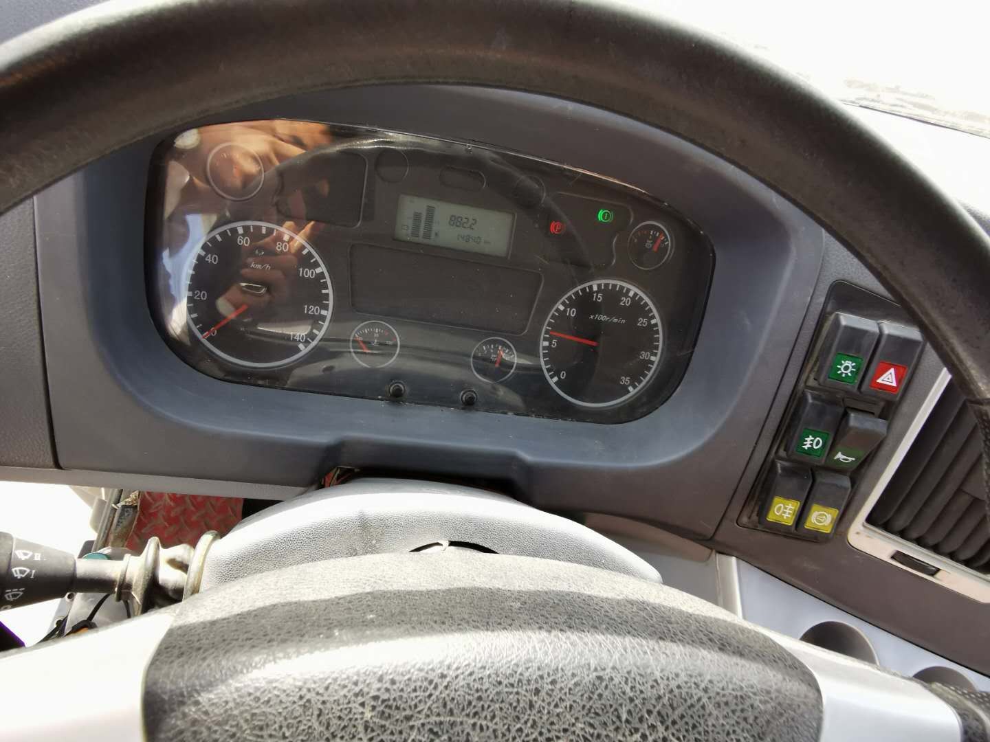 https://images.tongzsf.com/tong/truck_machine/20210128/160122613f0b3b.jpg