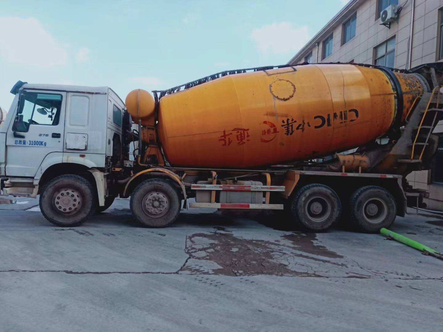 https://images.tongzsf.com/tong/truck_machine/20210128/16012261a98c17.jpg