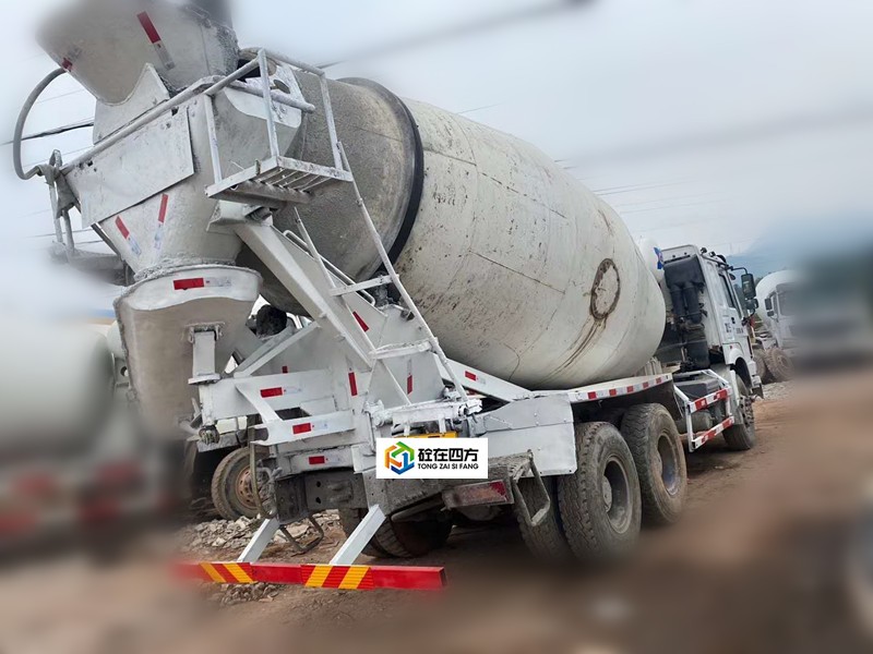 https://images.tongzsf.com/tong/truck_machine/20210128/16012274abee0e.jpg