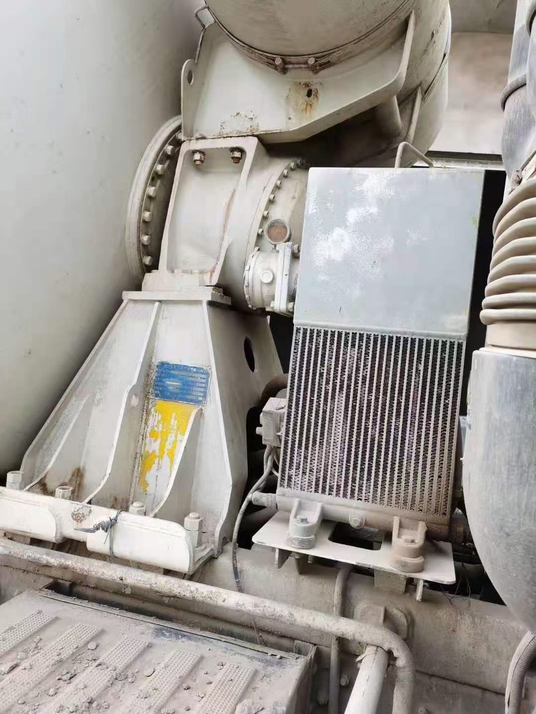 https://images.tongzsf.com/tong/truck_machine/20210128/16012274cea9bf.jpg
