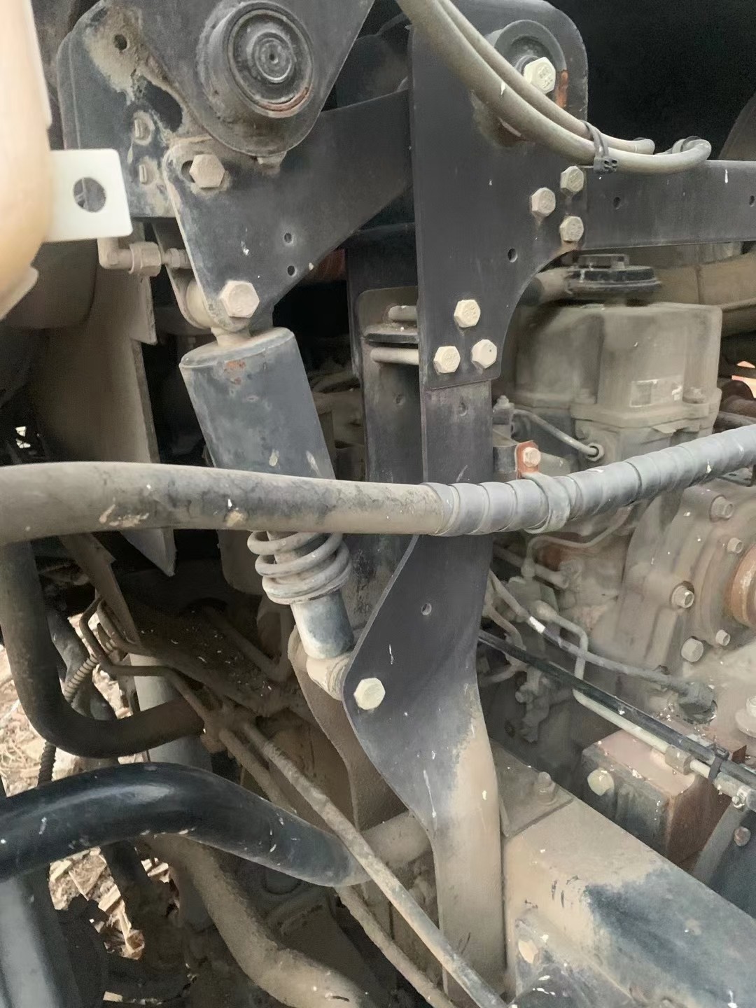 https://images.tongzsf.com/tong/truck_machine/20210128/16012274ddd1c1.jpg