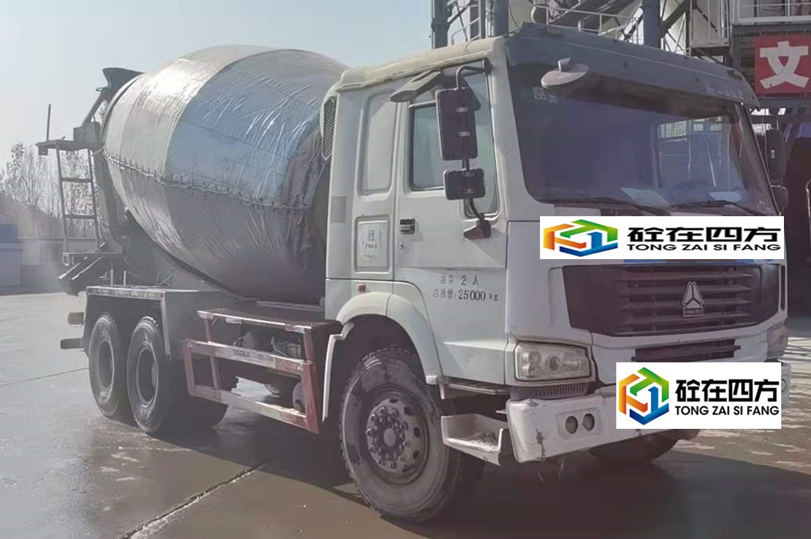 https://images.tongzsf.com/tong/truck_machine/20210128/16012274e32ab4.jpg