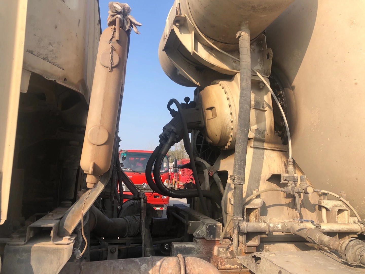 https://images.tongzsf.com/tong/truck_machine/20210128/1601229a080bbb.jpg