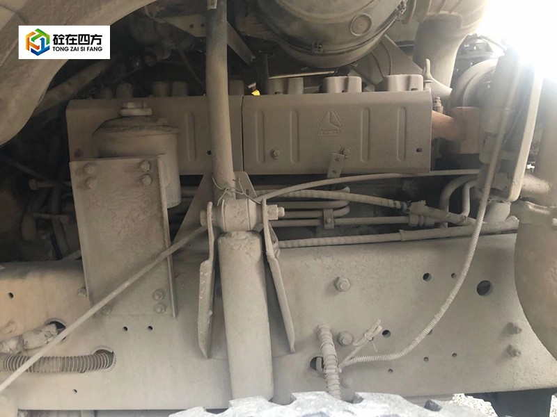 https://images.tongzsf.com/tong/truck_machine/20210128/1601229a2d6cfb.jpg