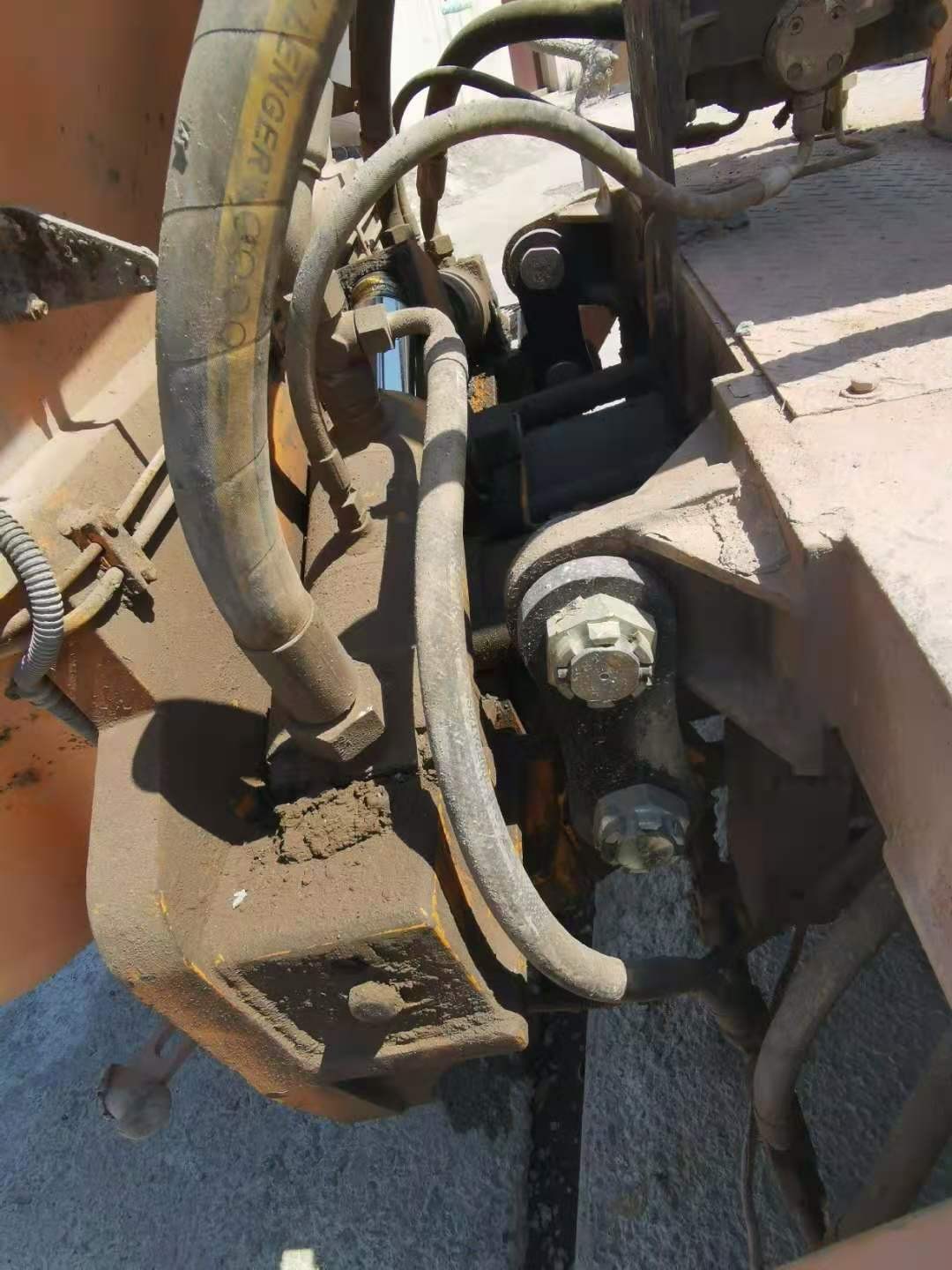 https://images.tongzsf.com/tong/truck_machine/20210128/1601229a946d42.jpg