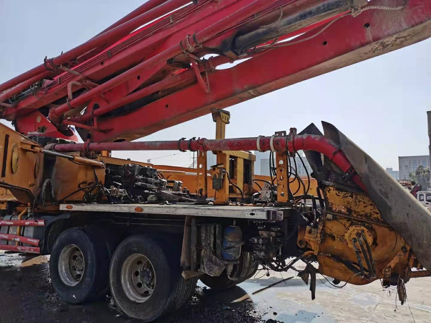 https://images.tongzsf.com/tong/truck_machine/20210128/1601229ab2ec32.jpg