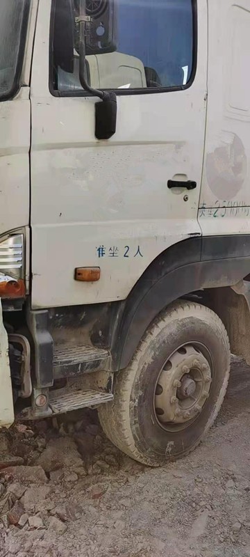https://images.tongzsf.com/tong/truck_machine/20210128/160122ac584635.jpg