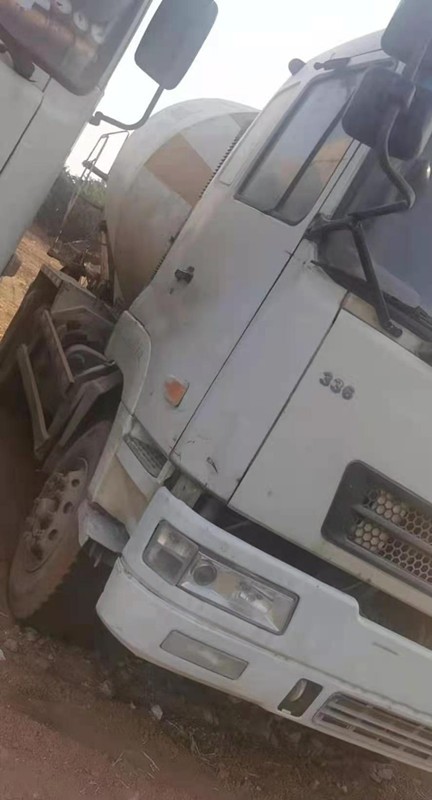 https://images.tongzsf.com/tong/truck_machine/20210128/160122bea7a135.jpg