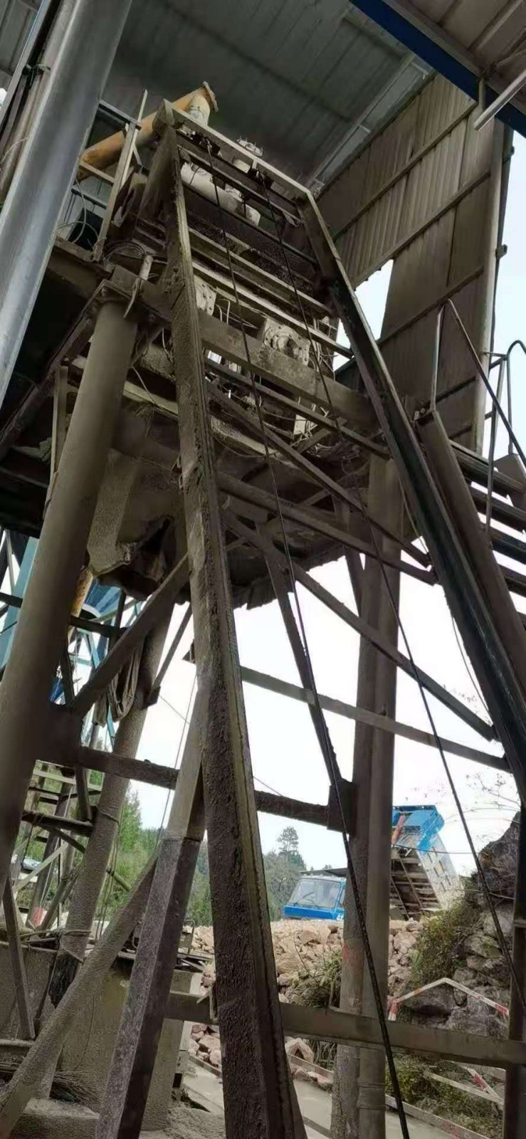 https://images.tongzsf.com/tong/truck_machine/20210128/160122bf5ae576.jpg