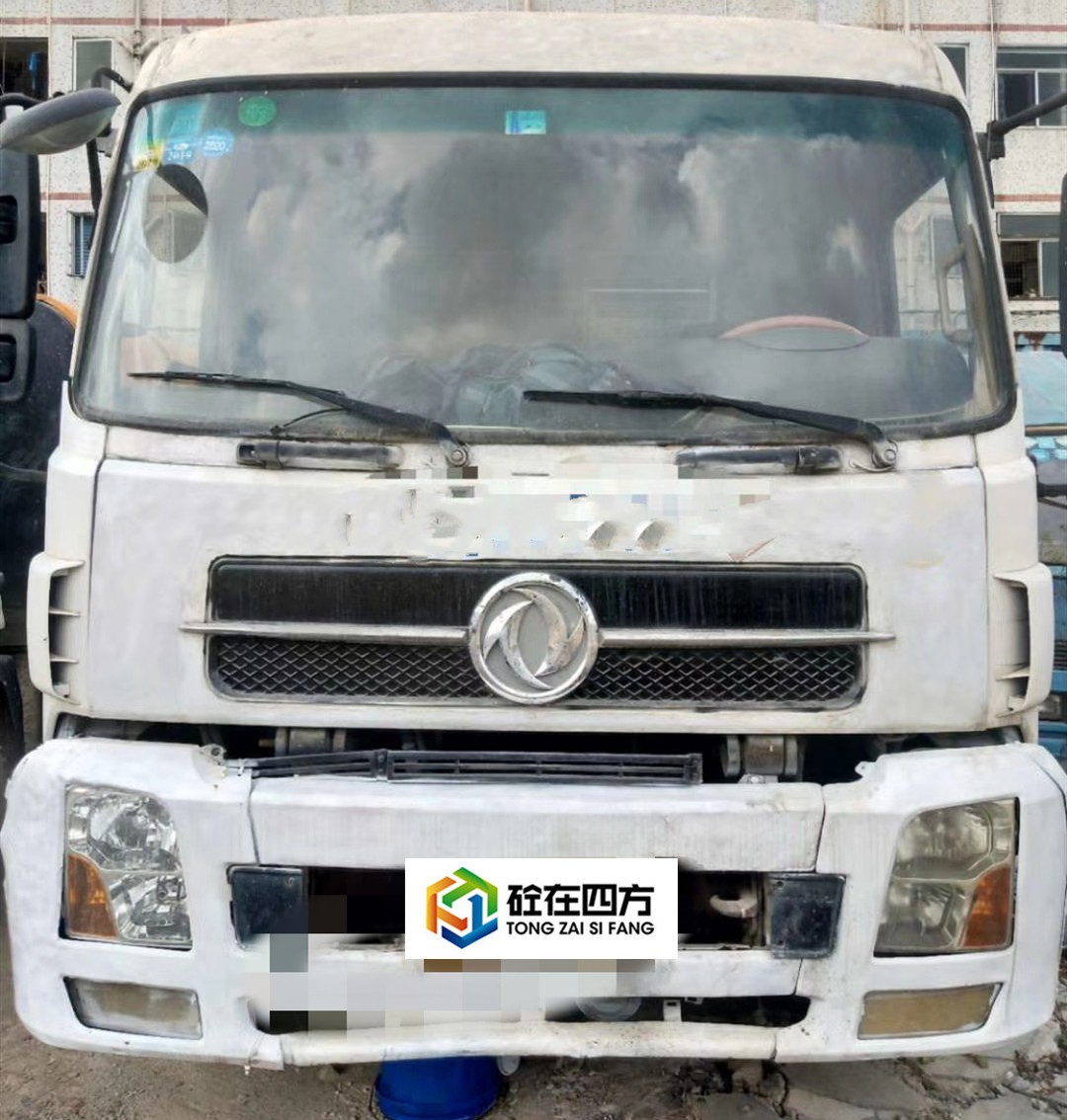 https://images.tongzsf.com/tong/truck_machine/20210128/160122bf6dca46.jpg