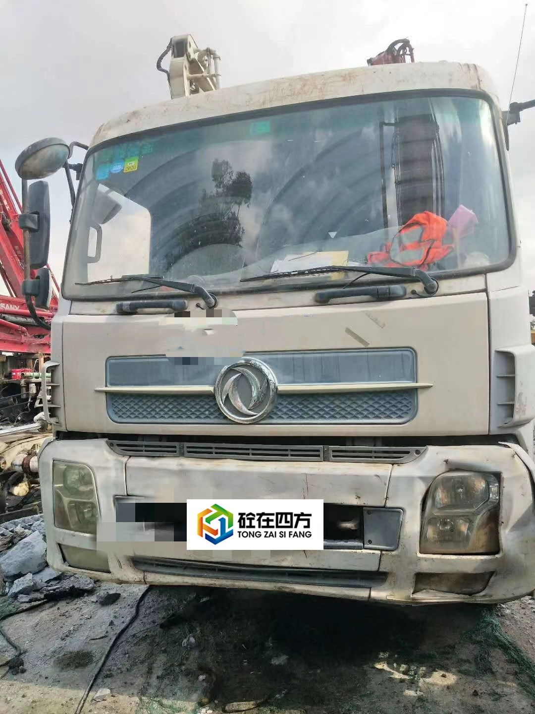 https://images.tongzsf.com/tong/truck_machine/20210128/160122bf6f0cb5.jpg