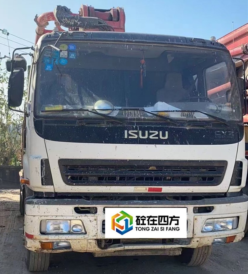 https://images.tongzsf.com/tong/truck_machine/20210128/160122bfc6e6c6.jpg
