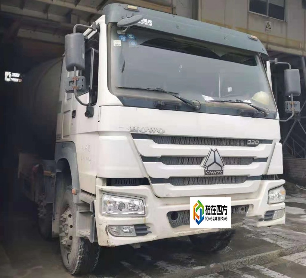 https://images.tongzsf.com/tong/truck_machine/20210128/160122d1bab1cf.jpg